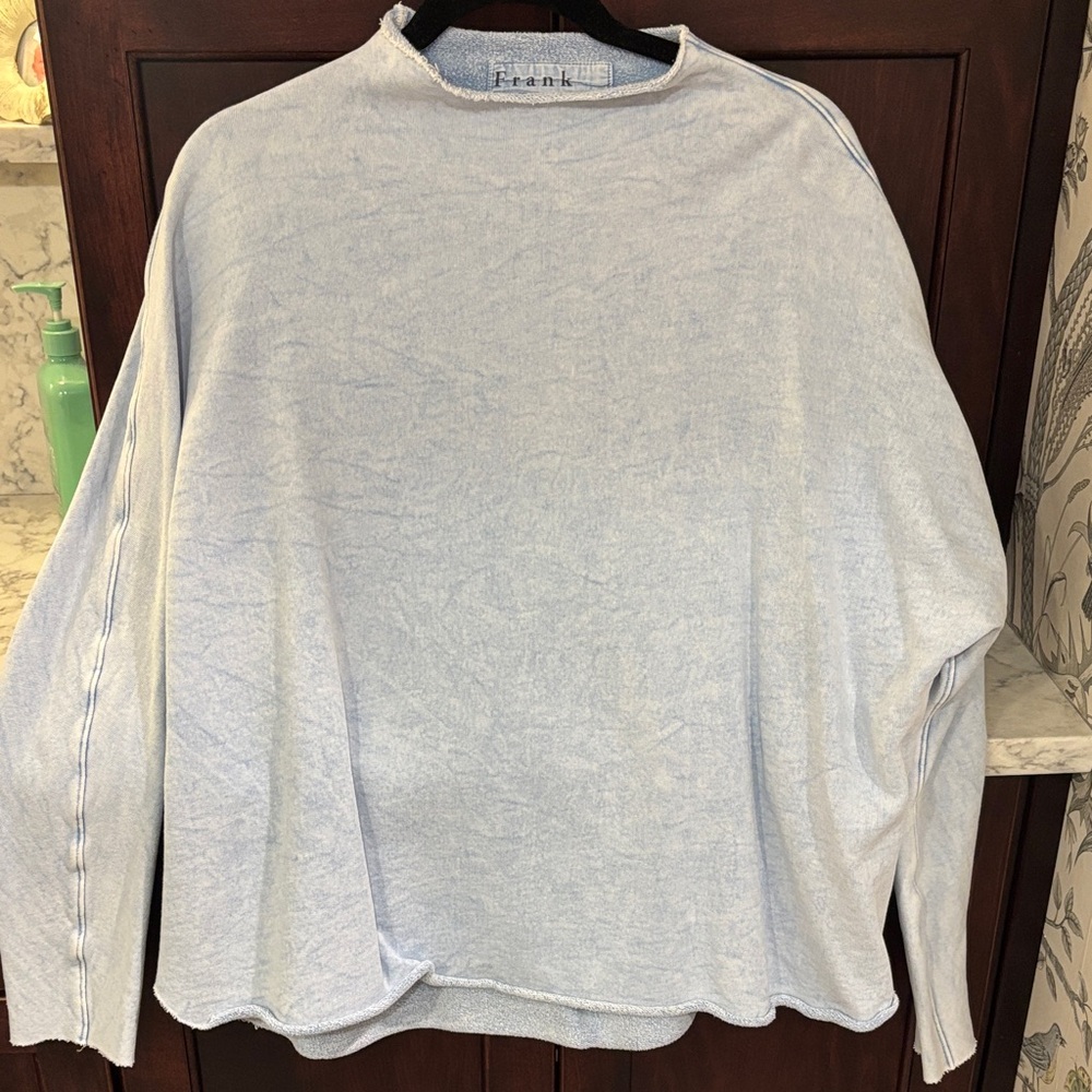 Frank & Eileen Effie 
Large, mineral wash blue
EUC